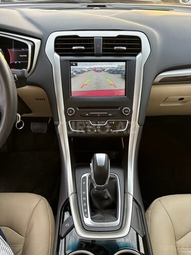 Ford Fusion (North America)-10