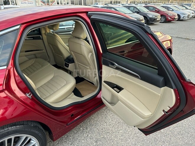 Ford Fusion (North America)-20