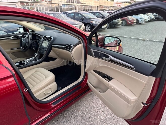 Ford Fusion (North America)-19