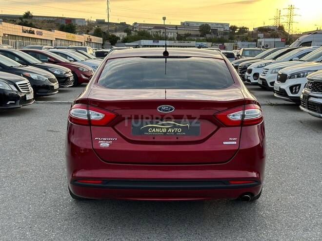 Ford Fusion (North America)-8