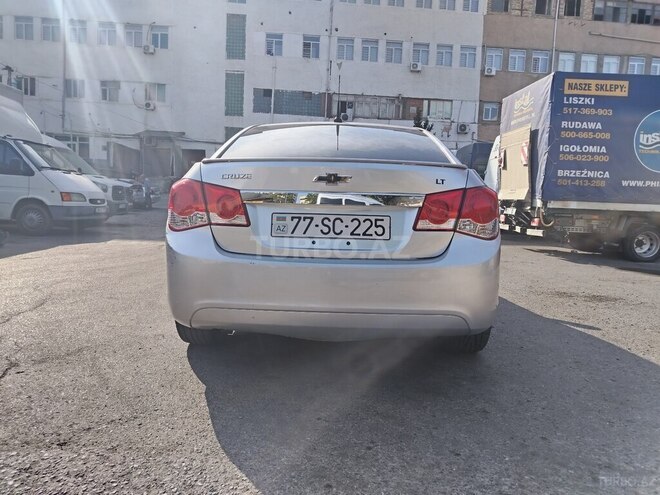 Chevrolet Cruze-4