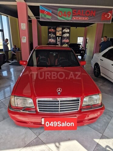 Mercedes C 240-1