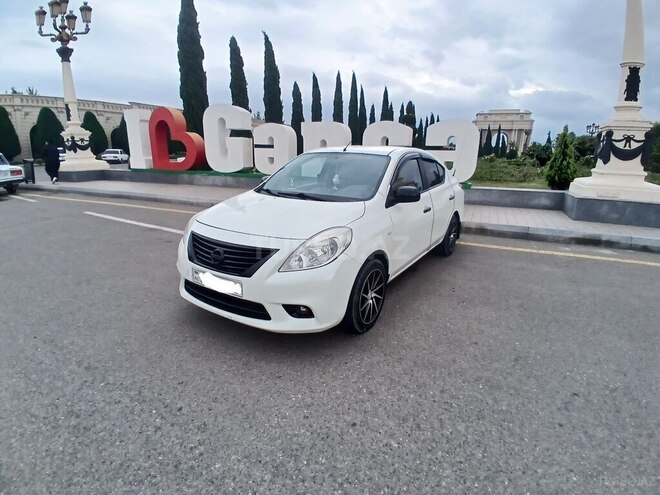 Nissan Sunny 2013, 156,602 km - 1.8 l - Gəncə