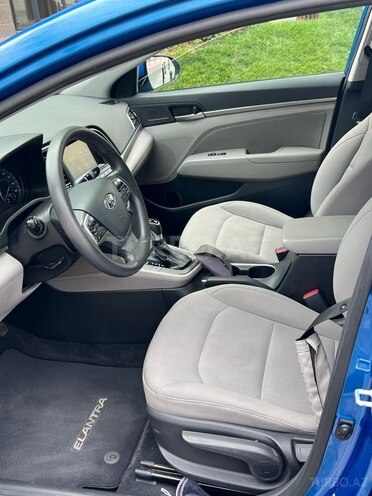 Hyundai Elantra 2018, 92,500 km - 2.0 l - Bakı