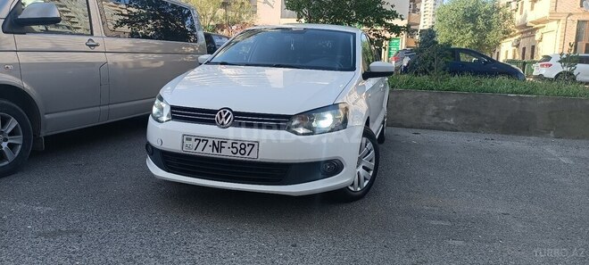 Volkswagen Polo 2012, 190,926 km - 1.6 l - Bakı