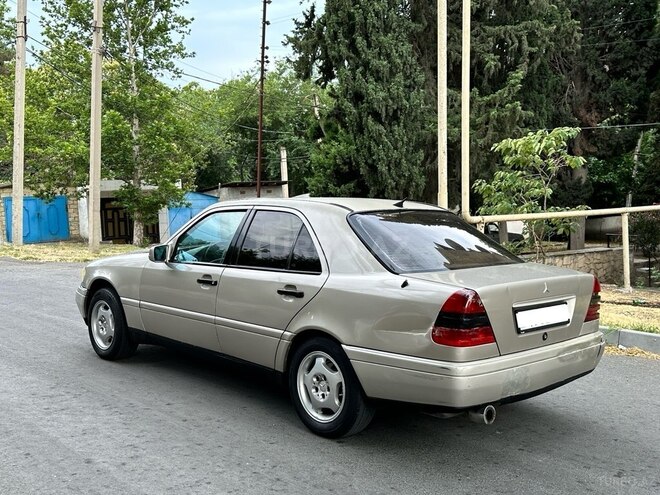 Mercedes C 180 1994, 375,965 km - 1.8 l - Mingəçevir