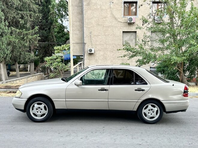 Mercedes C 180 1994, 375,965 km - 1.8 l - Mingəçevir