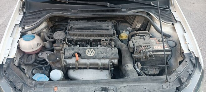 Volkswagen Polo 2012, 190,926 km - 1.6 l - Bakı