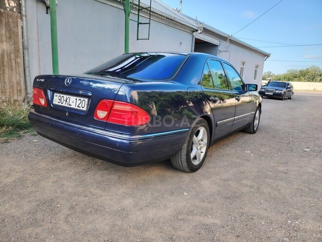 Mercedes E 240 1998, 218,021 km - 2.4 l - Ağstafa