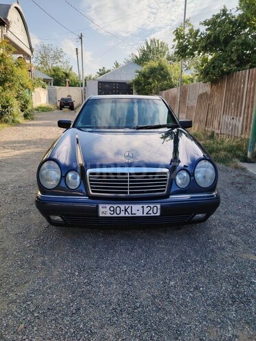 Mercedes E 240 1998, 218,021 km - 2.4 l - Ağstafa