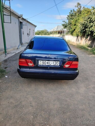 Mercedes E 240 1998, 218,021 km - 2.4 l - Ağstafa