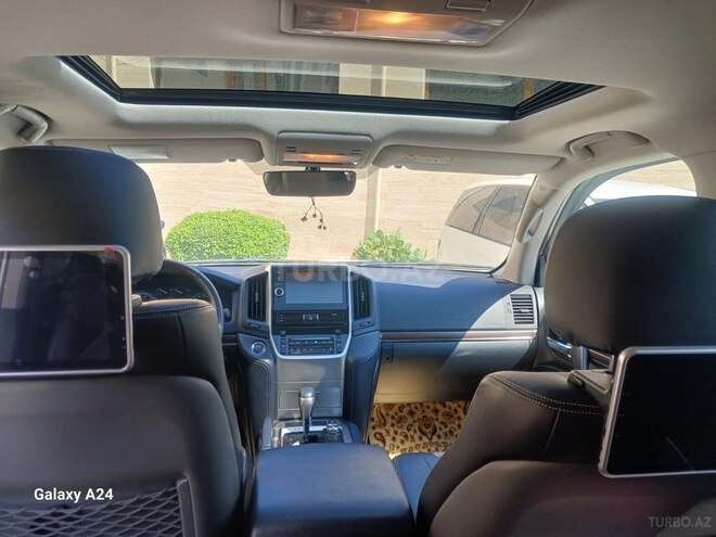 Toyota Land Cruiser 2018, 92,000 km - 4.0 l - Bakı