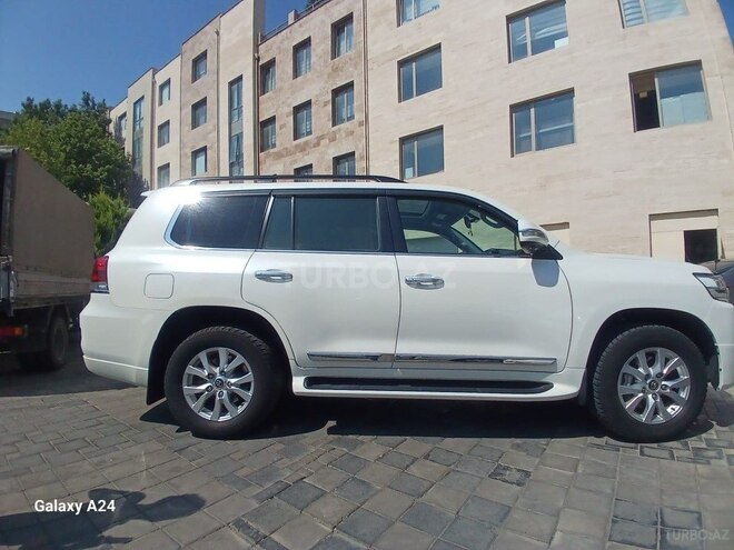 Toyota Land Cruiser 2018, 92,000 km - 4.0 l - Bakı