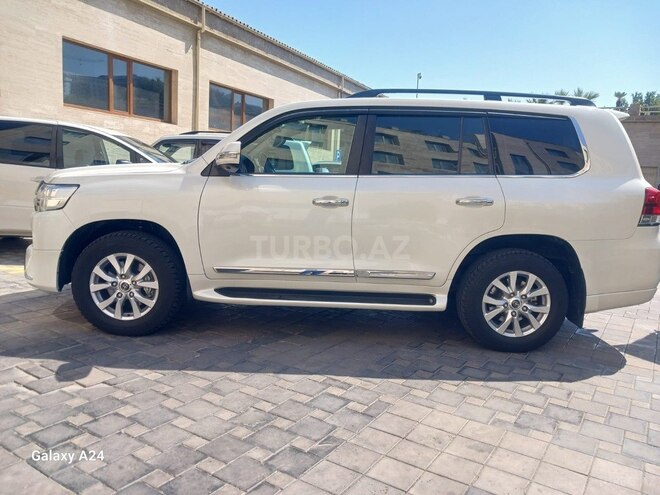 Toyota Land Cruiser 2018, 92,000 km - 4.0 l - Bakı