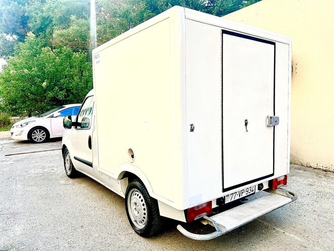 Fiat Doblo 2012, 98,000 km - 1.3 l - Bakı
