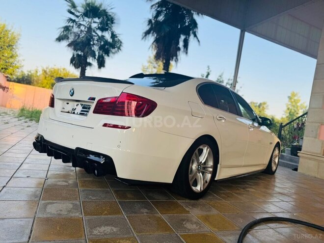 BMW 528 2019, 215,000 km - 2.0 л - Bakı