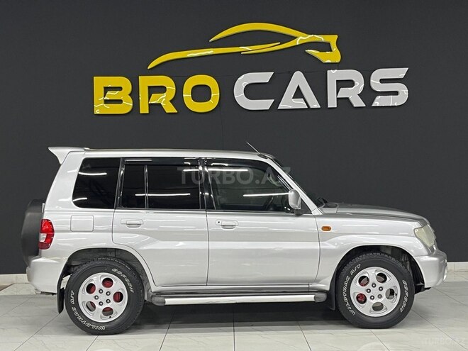 Mitsubishi Pajero io 2001, 323,826 km - 2.0 l - Sumqayıt