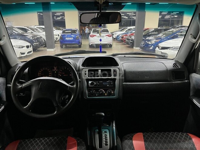 Mitsubishi Pajero io 2001, 323,826 km - 2.0 l - Sumqayıt