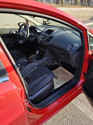 Ford Fiesta 2013, 122,000 km - 1.6 l - Bakı