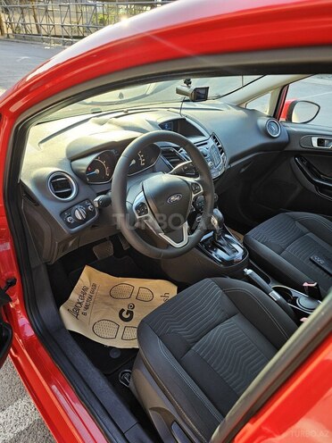 Ford Fiesta 2013, 122,000 km - 1.6 l - Bakı