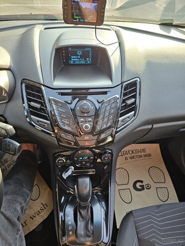 Ford Fiesta 2013, 122,000 km - 1.6 l - Bakı