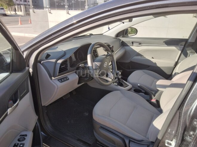 Hyundai Elantra 2019, 93,500 km - 2.0 l - Bakı