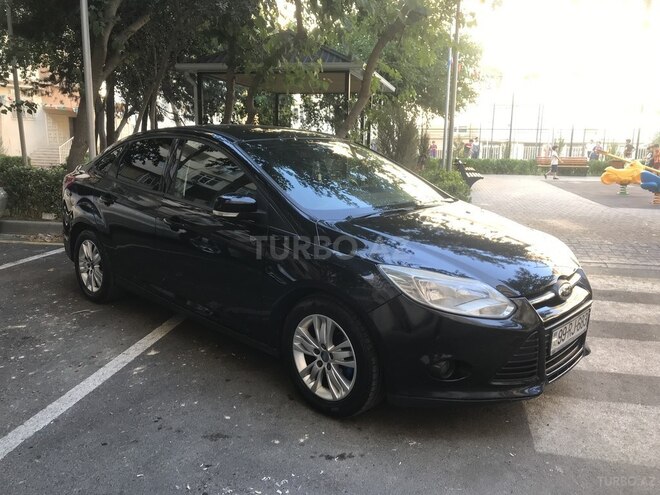 Ford Focus 2013, 214,300 km - 1.6 л - Bakı