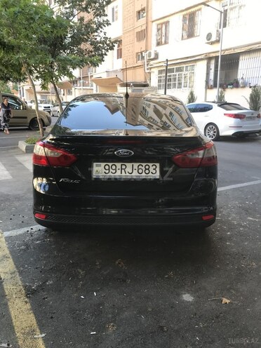 Ford Focus 2013, 214,300 km - 1.6 л - Bakı