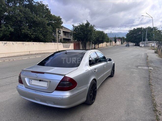 Mercedes E 270 2003, 317,000 km - 2.7 l - Bakı