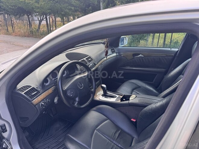 Mercedes E 270 2003, 317,000 km - 2.7 l - Bakı
