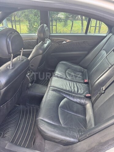 Mercedes E 270 2003, 317,000 km - 2.7 l - Bakı