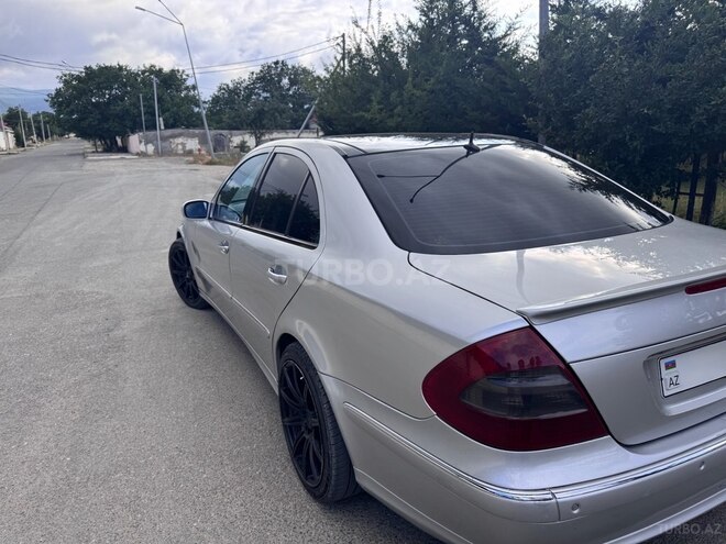 Mercedes E 270 2003, 317,000 km - 2.7 l - Bakı
