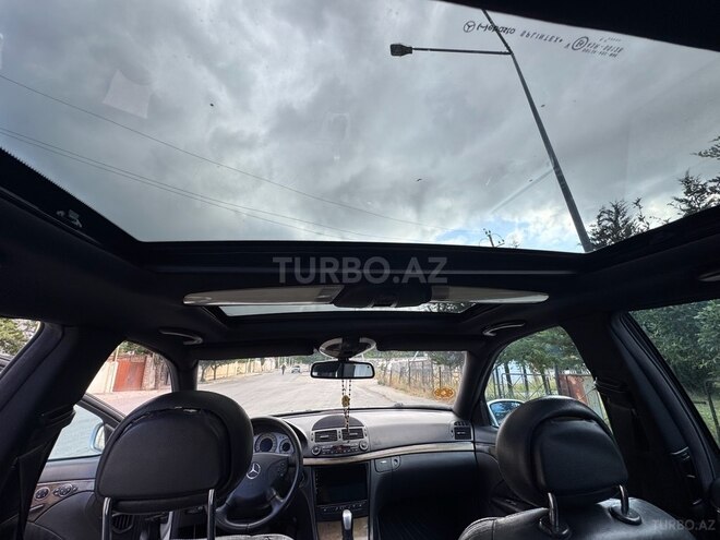 Mercedes E 270 2003, 317,000 km - 2.7 l - Bakı
