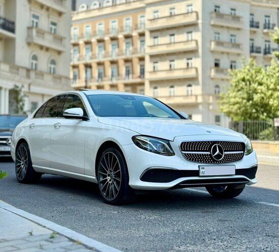 Mercedes E 220 d 2019, 89,000 km - 2.2 l - Bakı