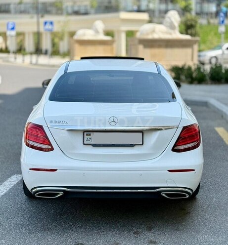 Mercedes E 220 d 2019, 89,000 km - 2.2 l - Bakı