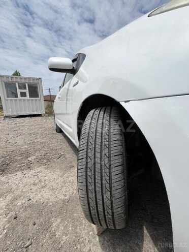 Toyota Prius 2007, 240,000 km - 1.5 l - Salyan
