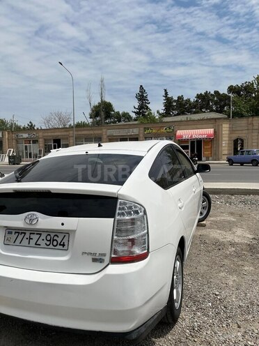 Toyota Prius 2007, 240,000 km - 1.5 l - Salyan