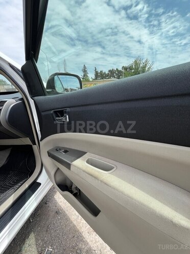 Toyota Prius 2007, 240,000 km - 1.5 l - Salyan
