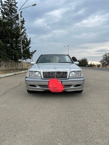 Mercedes C 240 1999, 232,000 km - 2.4 л - Yevlax