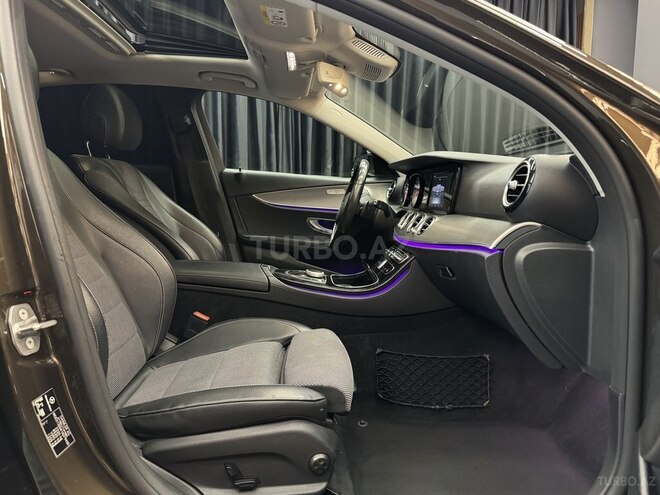 Mercedes E 220 d 2016, 121,000 km - 2.0 l - Bakı