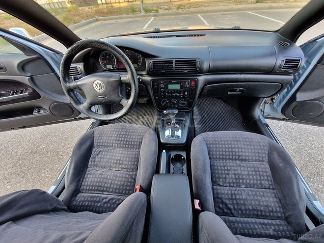 Volkswagen Passat 2003, 284,848 km - 1.8 l - Sumqayıt