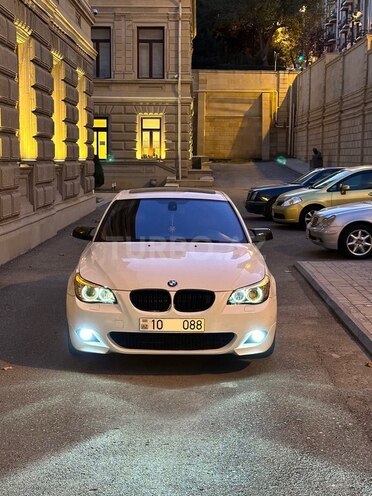 BMW 525 2004, 313,000 km - 2.5 л - Bakı