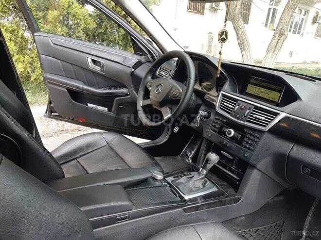 Mercedes E 220 d 2009, 300,000 km - 2.2 l - Bakı