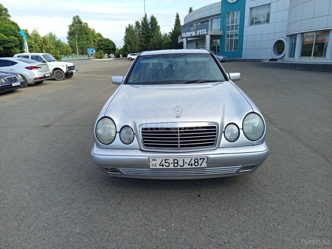 Mercedes E 280 1997, 228,000 km - 2.8 l - Bakı