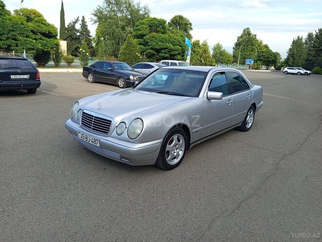 Mercedes E 280 1997, 228,000 km - 2.8 l - Bakı