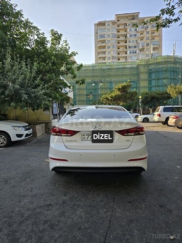 Hyundai Avante 2018, 133,000 km - 1.6 л - Bakı