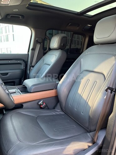 Land Rover Defender 2023, 26,000 km - 3.0 л - Bakı