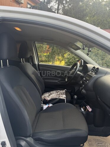 Nissan Latio 2013, 86,000 km - 1.2 l - Bakı