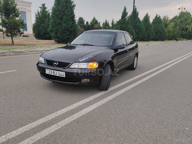 Opel Vectra 1996, 530,000 km - 2.0 l - Ağdaş