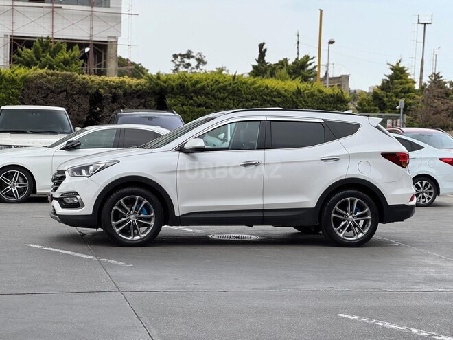 Hyundai Santa Fe-8